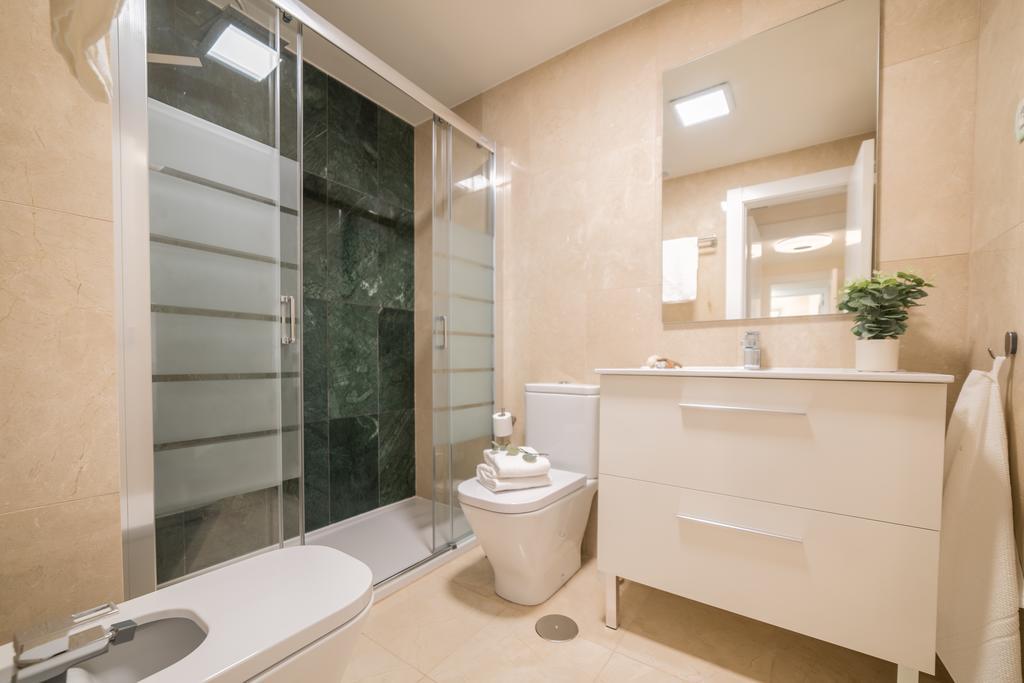 La Serna Premium Center Málaga Chambre photo